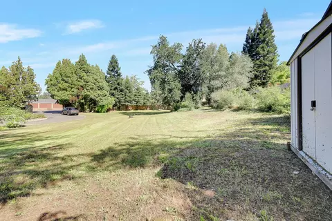 Exterior - 5244 Fair Oaks Blvd, Carmichael, CA 95608 photo 18 of 20