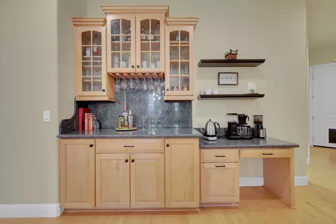 Kitchen - 5244 Fair Oaks Blvd, Carmichael, CA 95608 photo 1 of 8