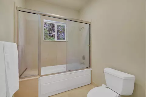 Bath - 5244 Fair Oaks Blvd, Carmichael, CA 95608 photo 11 of 11