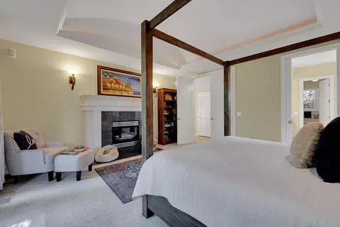 Bedroom - 5244 Fair Oaks Blvd, Carmichael, CA 95608 photo 2 of 8