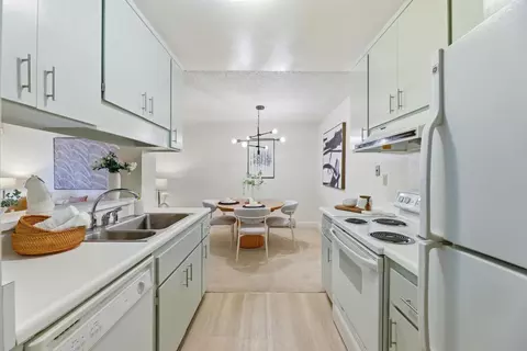 1305 Webster St #202, Alameda, CA 94501