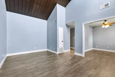Living - 2900 Andre Ln #237, Turlock, CA 95382 photo 3 of 3