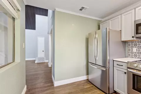 Entry Way - 2900 Andre Ln #237, Turlock, CA 95382 photo 1 of 1