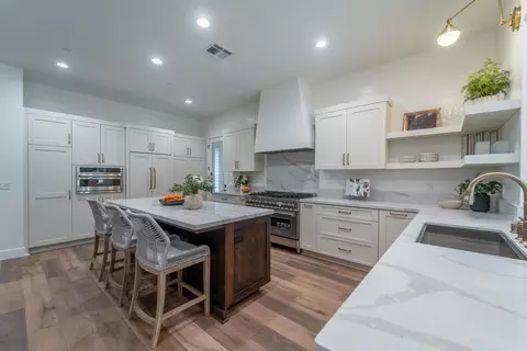 Kitchen - 2800 Penhurst Park, Modesto, CA 95355 photo 7 of 8
