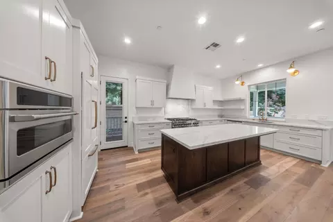 Kitchen - 2800 Penhurst Park, Modesto, CA 95355 photo 1 of 8