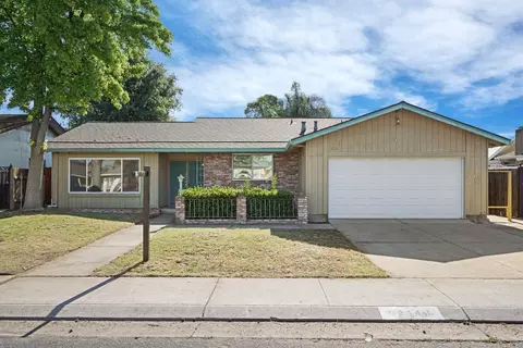 9214 Bainbridge Pl, Stockton, CA 95209