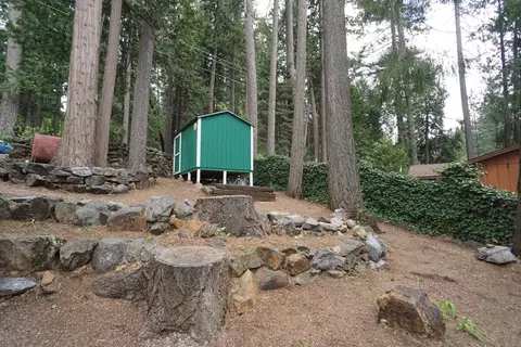 Exterior - 6830 Frontier Rd, Pollock Pines, CA 95726 photo 9 of 10