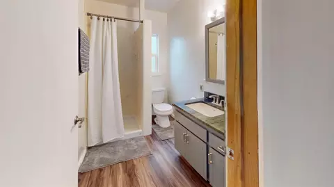 Bath - 6830 Frontier Rd, Pollock Pines, CA 95726 photo 1 of 1