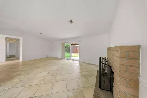 Living - 1120 Shasta Ave, Modesto, CA 95358 photo 6 of 6