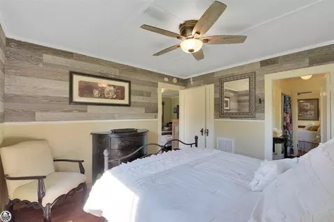 Bedroom - 75 Main St, San Andreas, CA 95249 photo 1 of 3