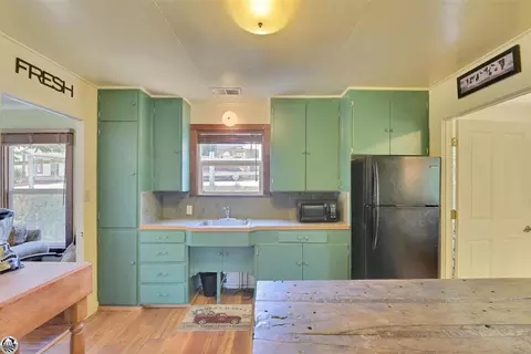 Kitchen - 75 Main St, San Andreas, CA 95249 photo 1 of 4