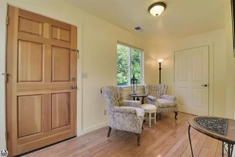 Entry Way - 75 Main St, San Andreas, CA 95249 photo 3 of 4
