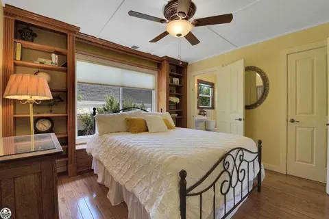 Bedroom - 75 Main St, San Andreas, CA 95249 photo 2 of 3
