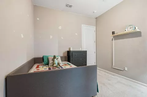 Bedroom - 1249 Blue Flax Dr, Patterson, CA 95363 photo 3 of 6