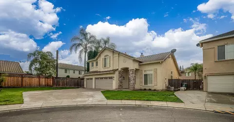 Exterior - 2800 Olympus Ct, Modesto, CA 95356 photo 2 of 6
