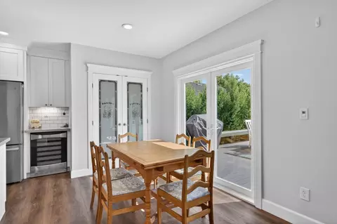 Dining - 1500 Mission Ave, Carmichael, CA 95608 photo 3 of 4