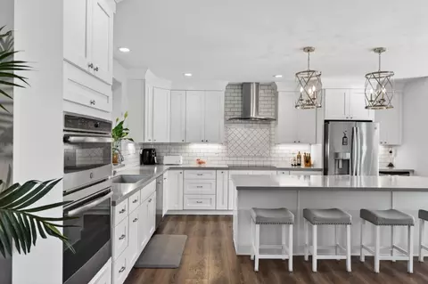 Kitchen - 1500 Mission Ave, Carmichael, CA 95608 photo 4 of 6