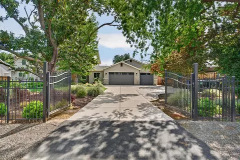 Exterior - 1500 Mission Ave, Carmichael, CA 95608 photo 2 of 22