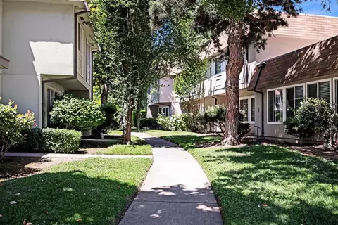 8812 Sawtelle Way #C, Sacramento, CA 95826