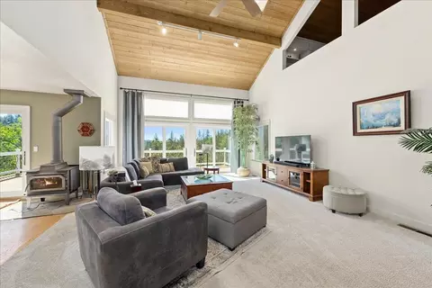 Living - 4521 Cross Creek Rd, Cool, CA 95614 photo 1 of 3