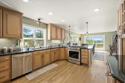 Kitchen - 4521 Cross Creek Rd, Cool, CA 95614 photo 2 of 6