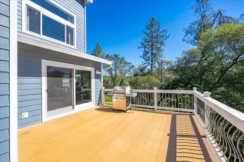 Exterior - 4521 Cross Creek Rd, Cool, CA 95614 photo 6 of 16