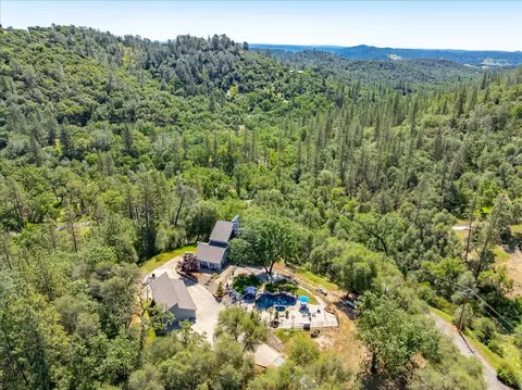View/Area - 4521 Cross Creek Rd, Cool, CA 95614 photo 2 of 6