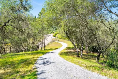 Exterior - 4521 Cross Creek Rd, Cool, CA 95614 photo 2 of 16