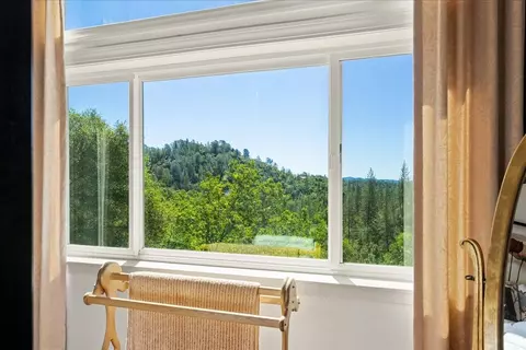 Bedroom - 4521 Cross Creek Rd, Cool, CA 95614 photo 6 of 7