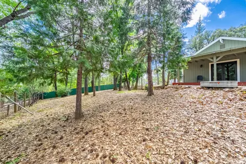 Exterior - 4933 Lakeside Dr, Placerville, CA 95667 photo 11 of 29