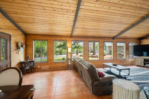 Living - 4933 Lakeside Dr, Placerville, CA 95667 photo 2 of 2