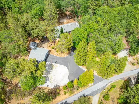 View/Area - 4933 Lakeside Dr, Placerville, CA 95667 photo 6 of 6