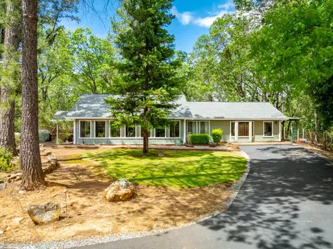 Exterior - 4933 Lakeside Dr, Placerville, CA 95667 photo 3 of 29