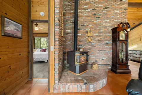 Entry Way - 4933 Lakeside Dr, Placerville, CA 95667 photo 2 of 3