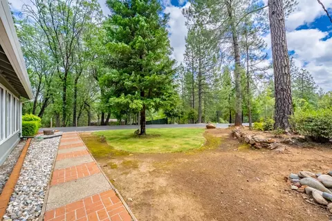 Exterior - 4933 Lakeside Dr, Placerville, CA 95667 photo 6 of 29