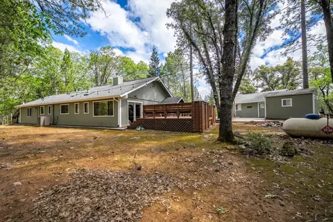 Exterior - 4933 Lakeside Dr, Placerville, CA 95667 photo 14 of 29
