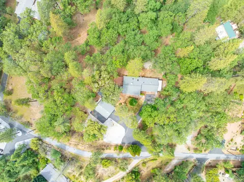 View/Area - 4933 Lakeside Dr, Placerville, CA 95667 photo 1 of 6
