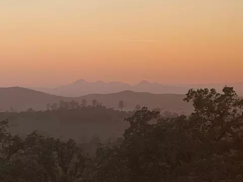 11290 Township Rd, Browns Valley, CA 95918