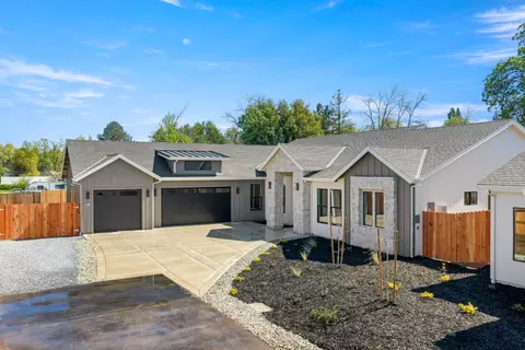 8924 Maple Hill Ln, Orangevale, CA 95662