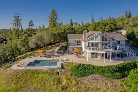15620 Meadowlark Ln, Sutter Creek, CA 95685