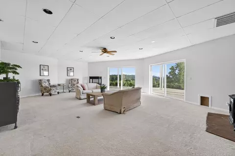 Living - 15620 Meadowlark Ln, Sutter Creek, CA 95685 photo 3 of 4