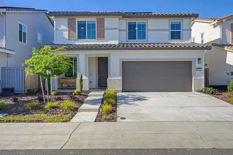 4049 Molten Creek Way, Roseville, CA 95747