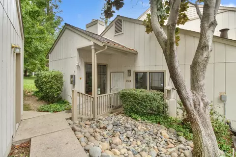 Exterior - 3961 Park Circle Ln #C, Carmichael, CA 95608 photo 7 of 7