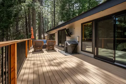 2180 Cheyenne Way, Dorrington, CA 95223