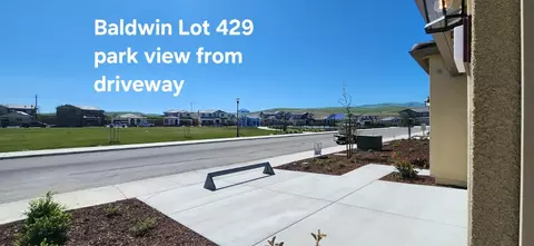 Exterior - 2413 Stagecoach Rd, Patterson, CA 95363 photo 7 of 7