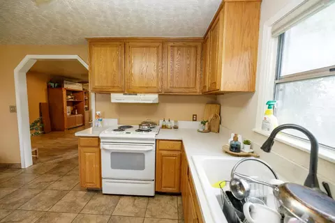 618 Wellsford Rd, Modesto, CA 95357 photo 19