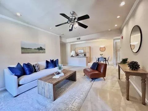 501 Gibson Dr #721, Roseville, CA 95678