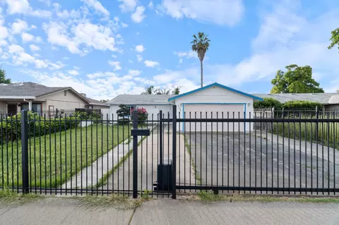 7992 Valley Green Dr, Sacramento, CA 95823