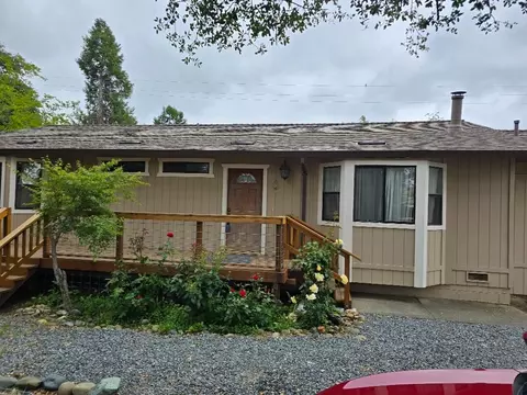 3850 Dry Lake Ln, Auburn, CA 95602