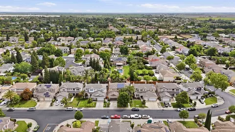 View/Area - 4230 Eveningside Ln, Tracy, CA 95377 photo 1 of 4